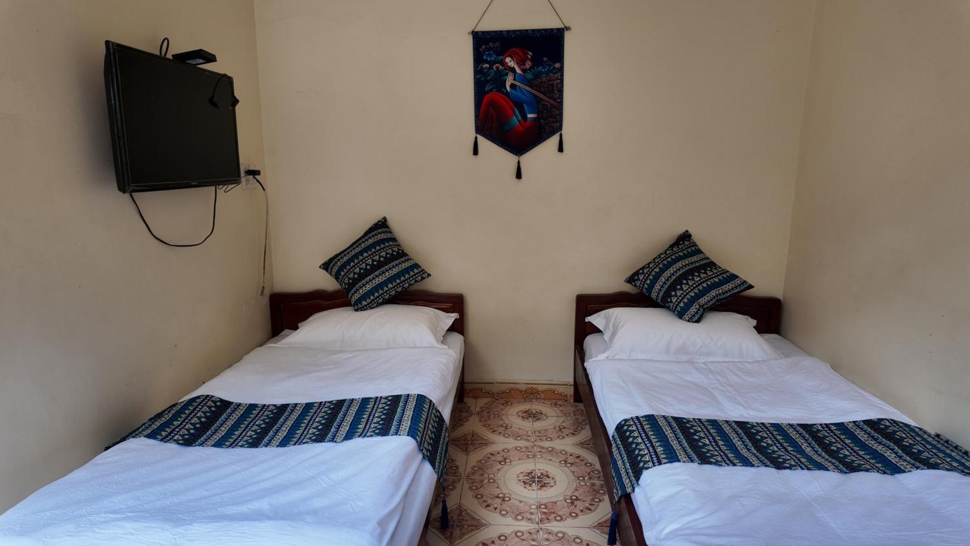 Lien Huong 145A Hotel Ha Giang Exteriör bild